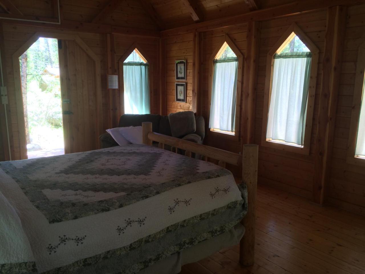 Boulder Creek Lodge Maxville Exteriör bild